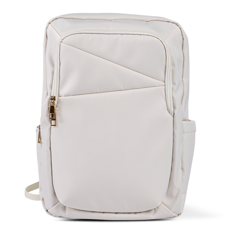 Stylová minimalistická vysoká škola