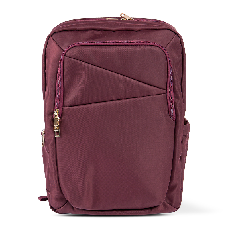 Stylová minimalistická vysoká škola