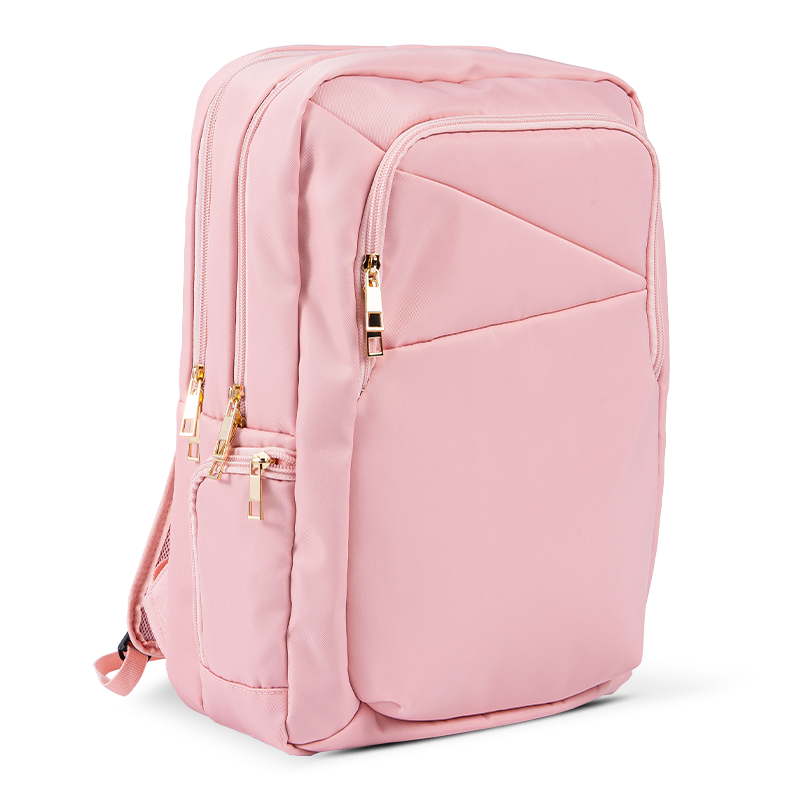 Stylová minimalistická vysoká škola
