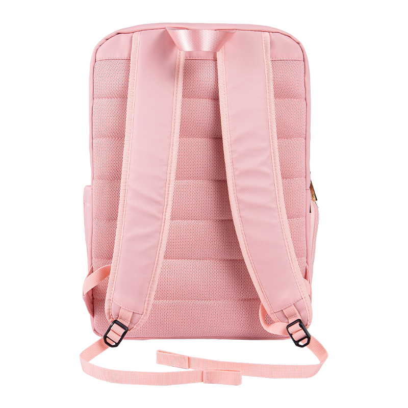 Stylová minimalistická vysoká škola